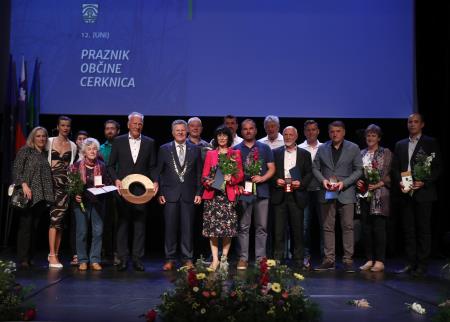 SLAVNOSTNA SEJA  60 FOTO LJUBO VUKELIČ